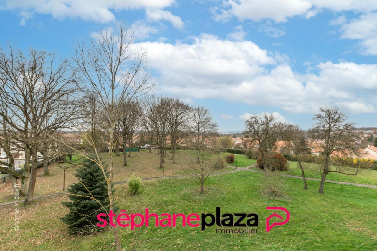 Plaza Parc 02 Appartamento Montévrain Esterno foto